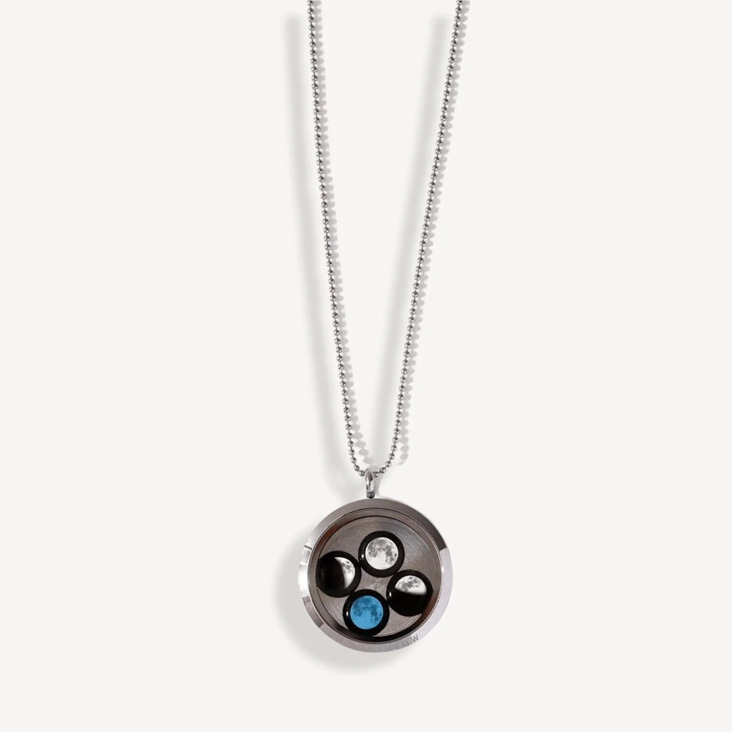 Large Family Locket - Image 3