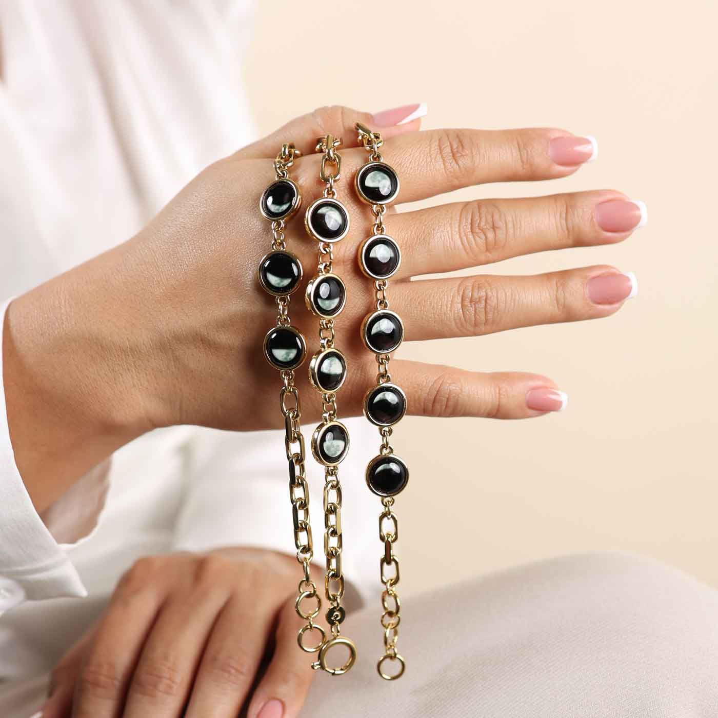Lunar Link IV Bracelet in Gold - Image 6